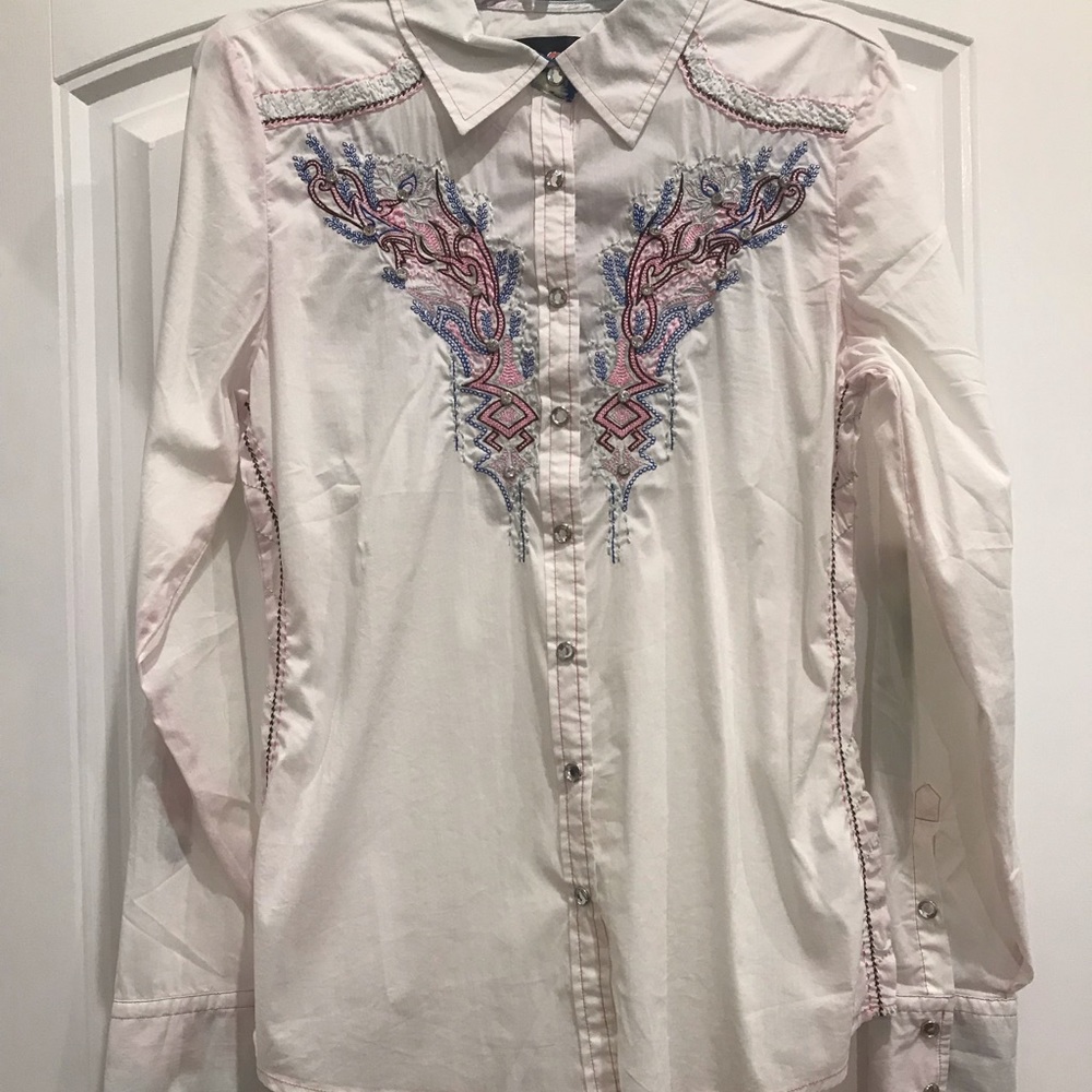 Women’s Roar shirt size large